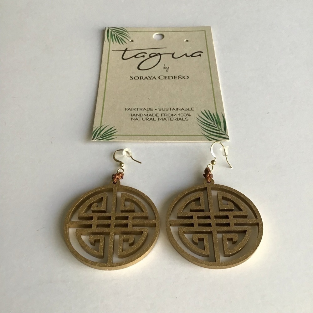 TAGUA Nut Medallion Earrings Asian-Style Matte Gold Open Work Lightweight NEW - Picture 12 of 15